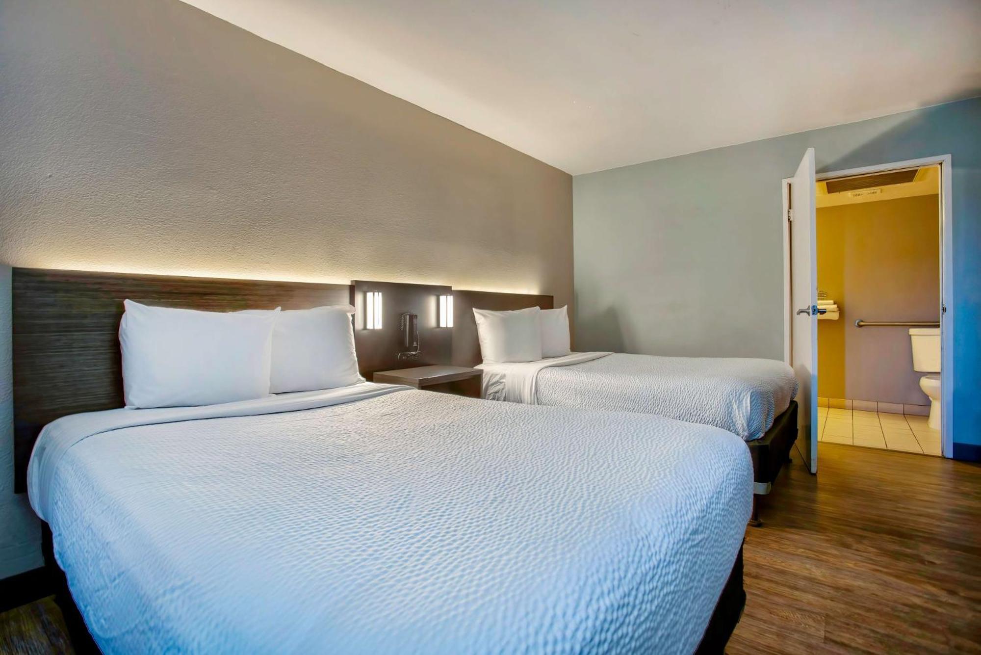 Motel 6-Kingman, Az - Route 66 East エクステリア 写真