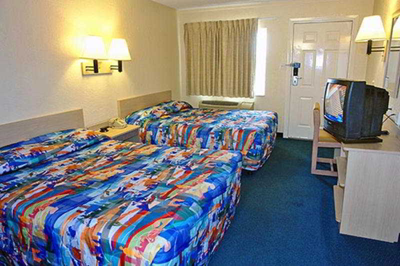 Motel 6-Kingman, Az - Route 66 East エクステリア 写真
