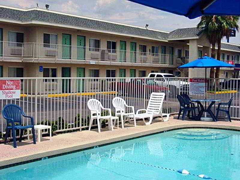 Motel 6-Kingman, Az - Route 66 East エクステリア 写真