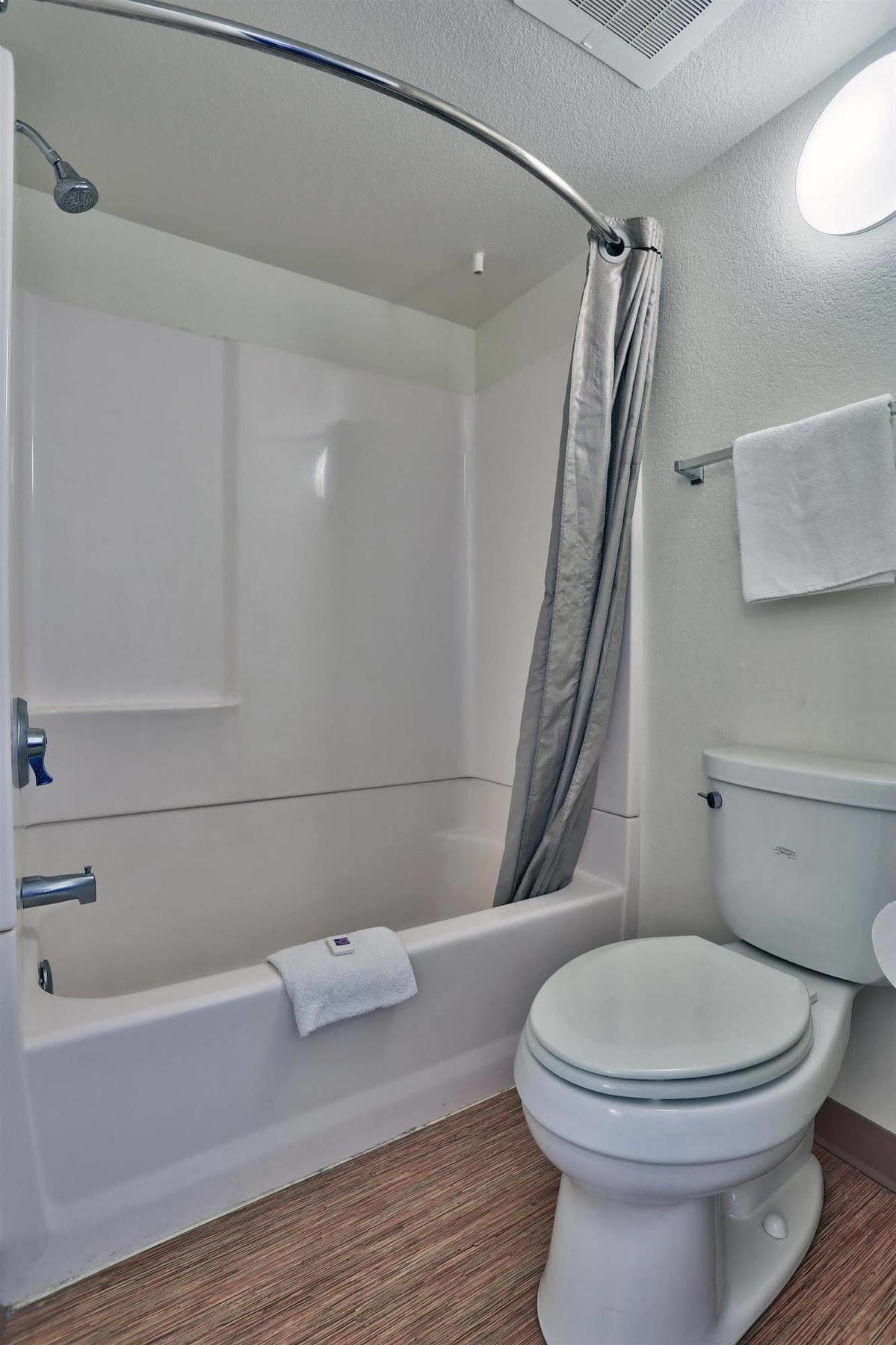 Motel 6-Kingman, Az - Route 66 East エクステリア 写真