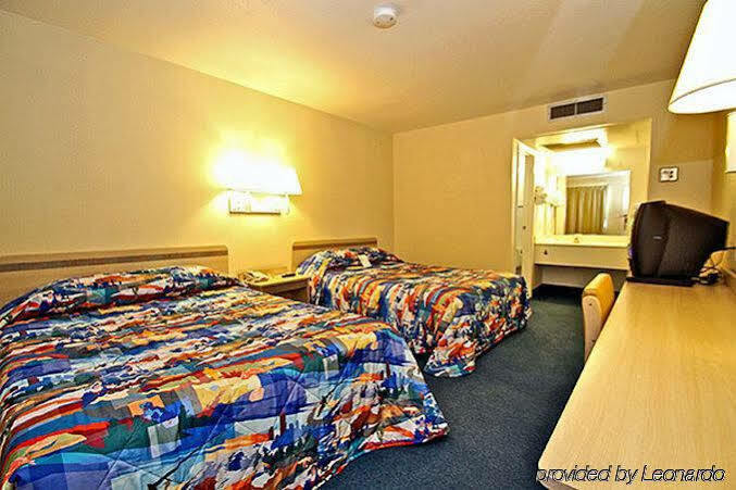 Motel 6-Kingman, Az - Route 66 East エクステリア 写真
